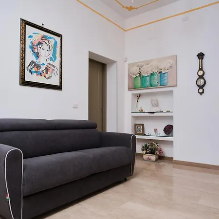 Major Domus 501 Apartment *